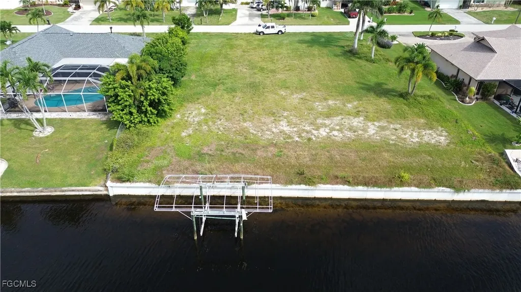 1142 SE 36th Street Cape Coral FL 33904