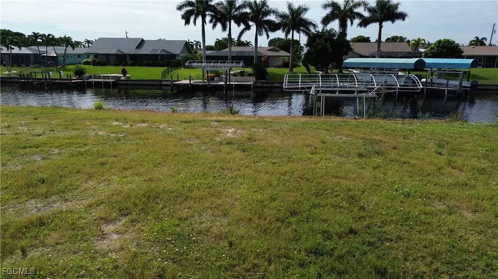 1142 SE 36th Street Cape Coral FL 33904