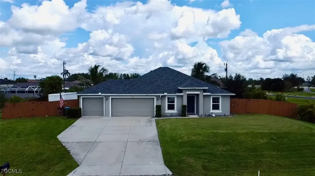 1511 NE 13th Street Cape Coral FL 33909