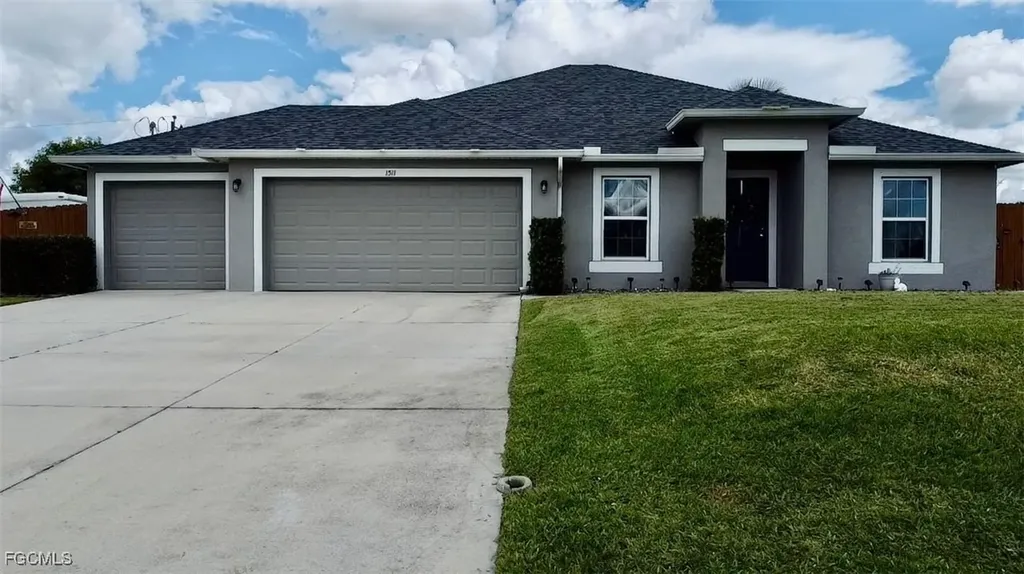 1511 NE 13th Street Cape Coral FL 33909