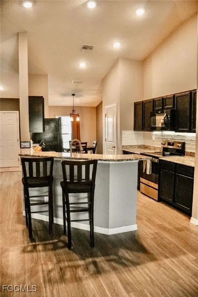 1511 NE 13th Street Cape Coral FL 33909