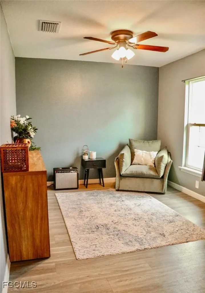 1511 NE 13th Street Cape Coral FL 33909