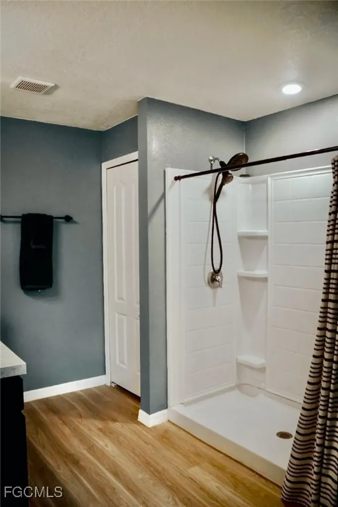 1511 NE 13th Street Cape Coral FL 33909