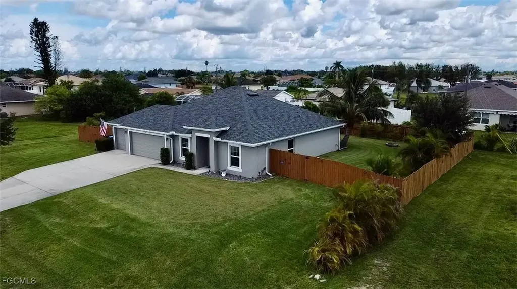 1511 NE 13th Street Cape Coral FL 33909