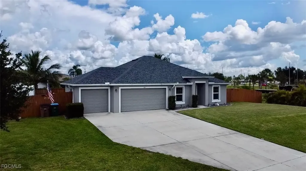 1511 NE 13th Street Cape Coral FL 33909