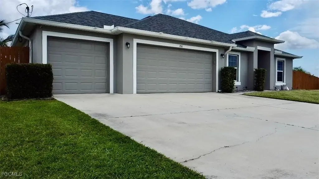 1511 NE 13th Street Cape Coral FL 33909