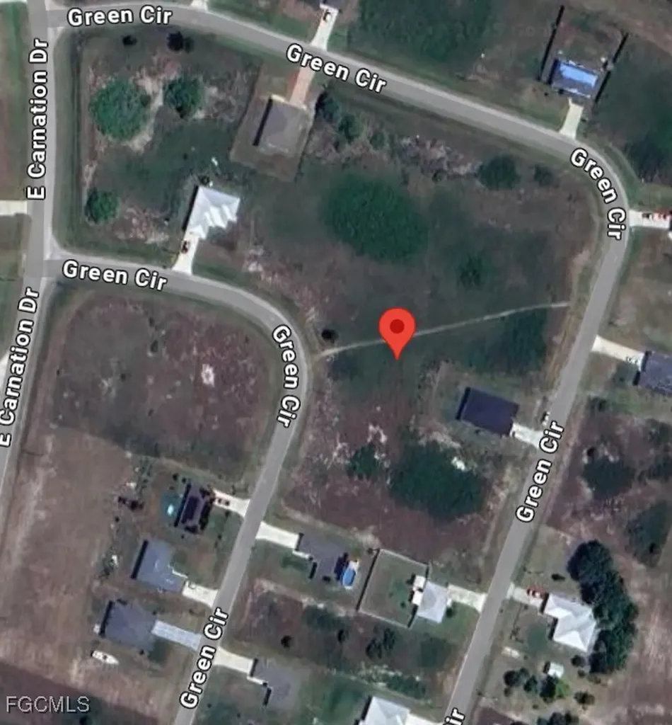 9050 Green Circle Labelle FL 33935