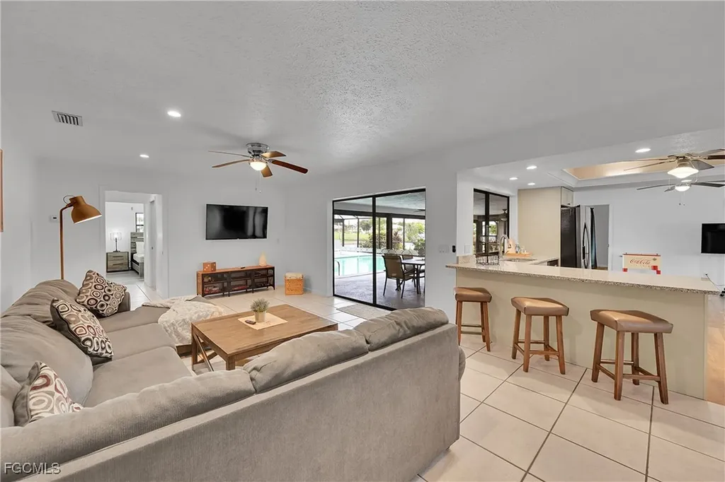 1104 SE 16th Terrace Cape Coral FL 33990