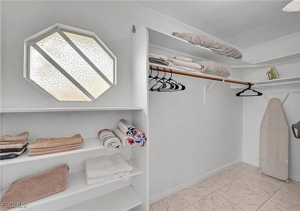 1104 SE 16th Terrace Cape Coral FL 33990