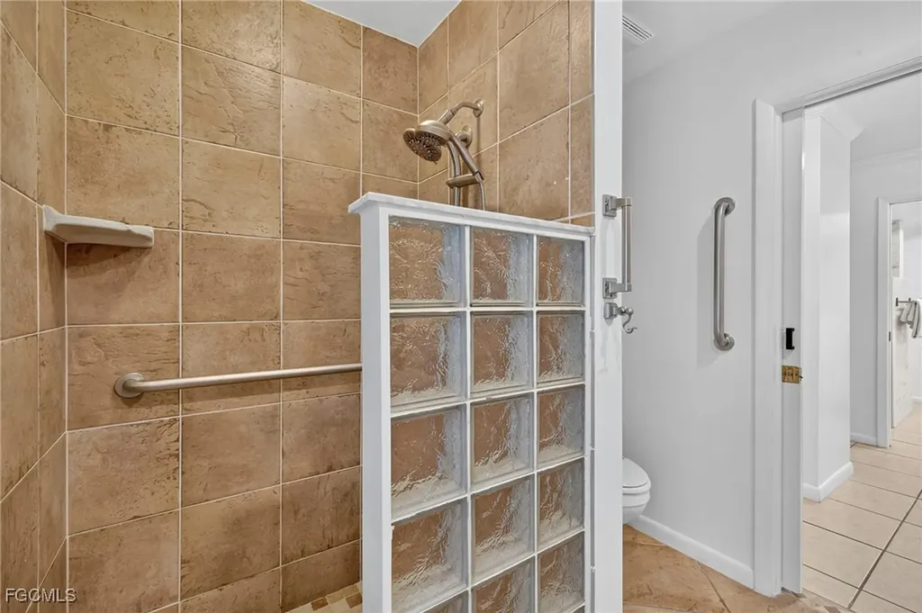 1104 SE 16th Terrace Cape Coral FL 33990