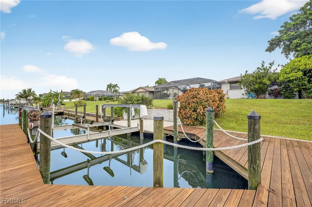 1104 SE 16th Terrace Cape Coral FL 33990