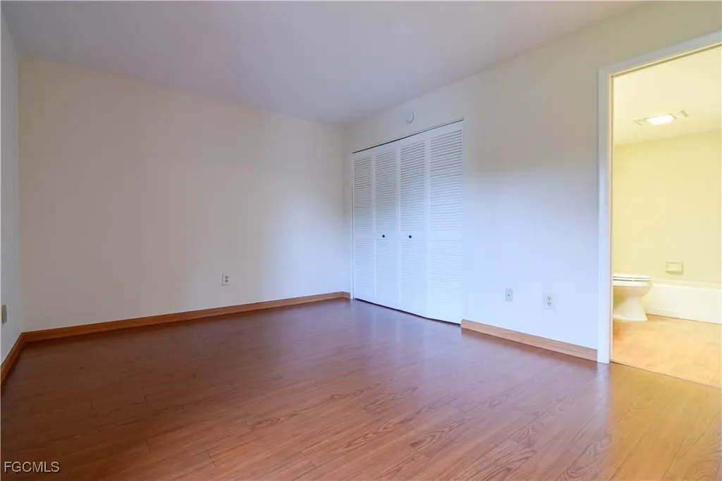 2063 W Lakeview Boulevard North Fort Myers FL 33903