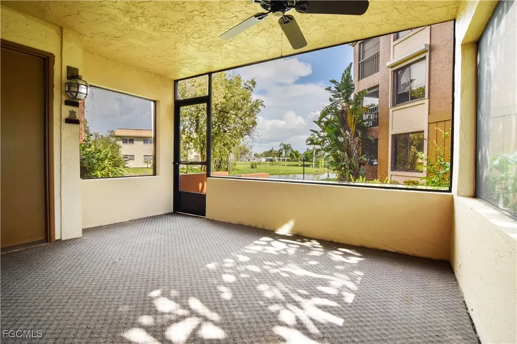 2063 W Lakeview Boulevard North Fort Myers FL 33903