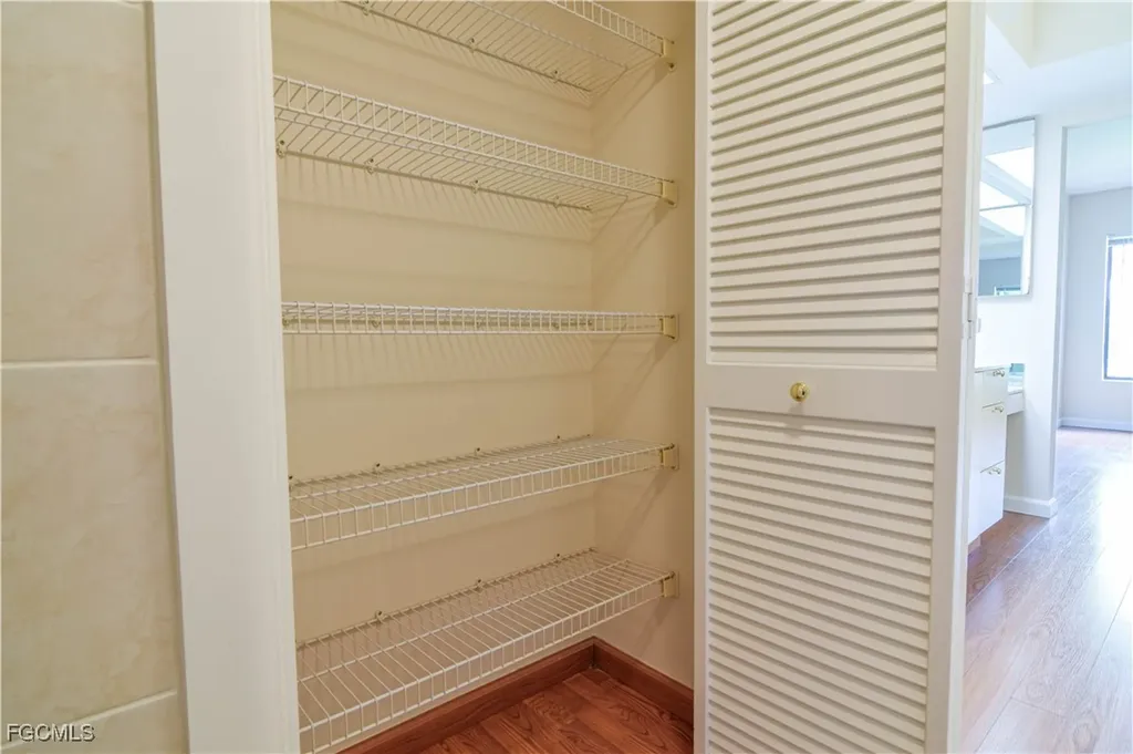 2063 W Lakeview Boulevard North Fort Myers FL 33903