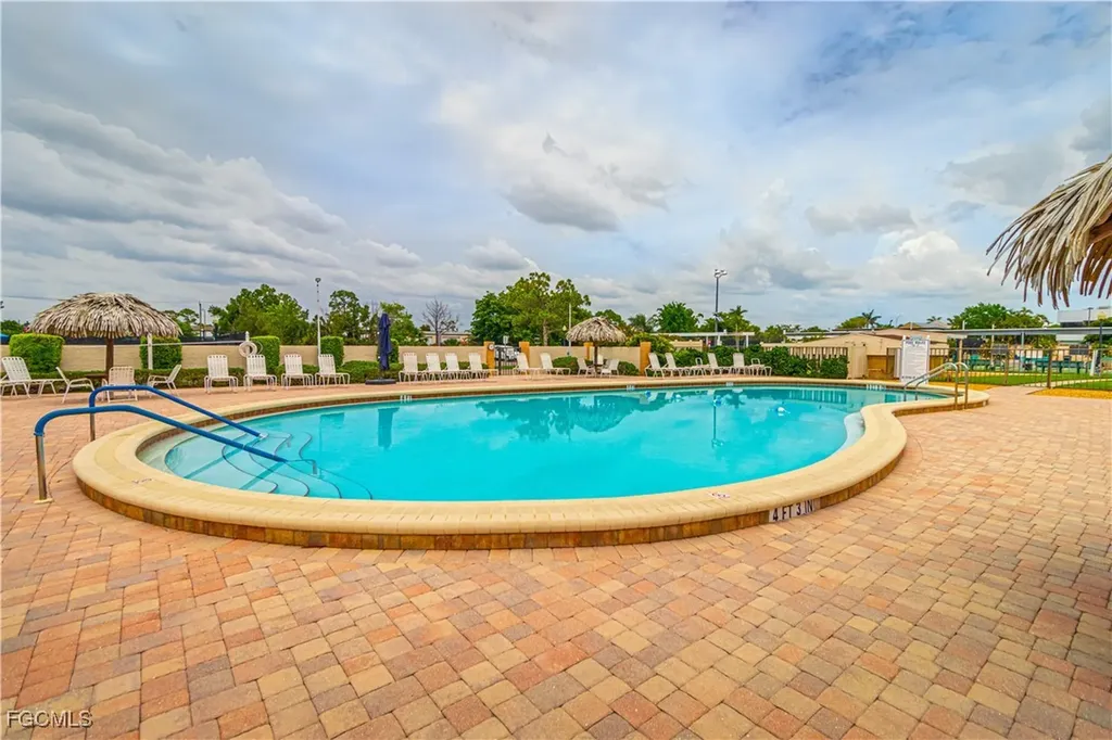 1709 Bent Tree Circle Fort Myers FL 33907