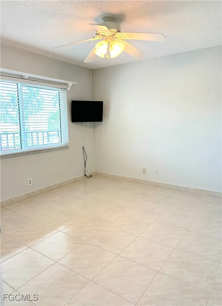 6184 Michelle Way Fort Myers FL 33919
