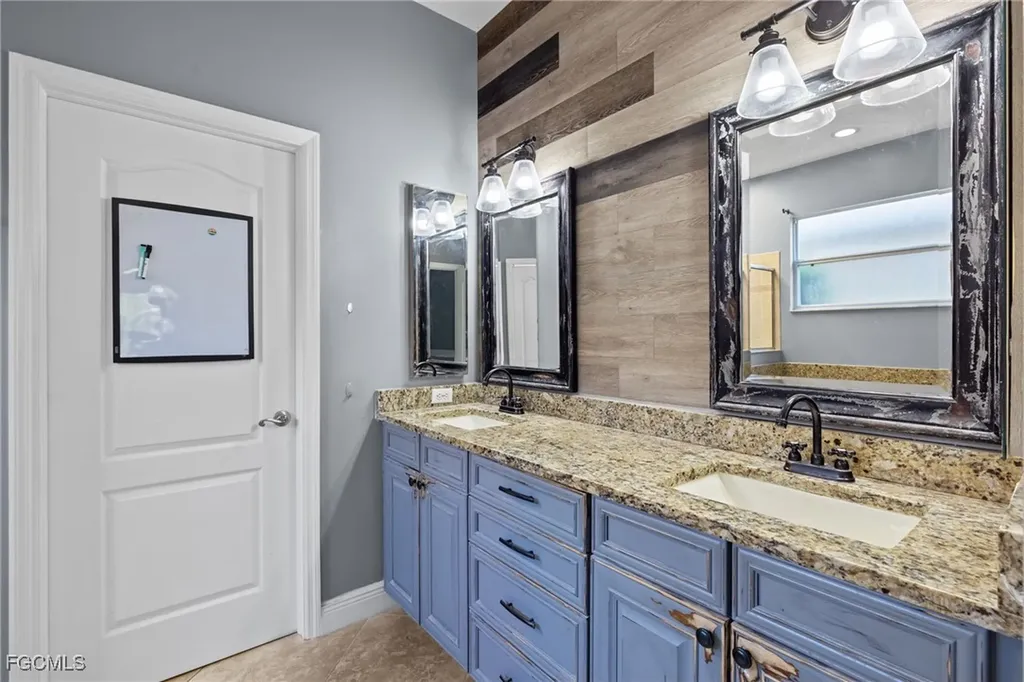 12761 Ivory Stone Loop Fort Myers FL 33913