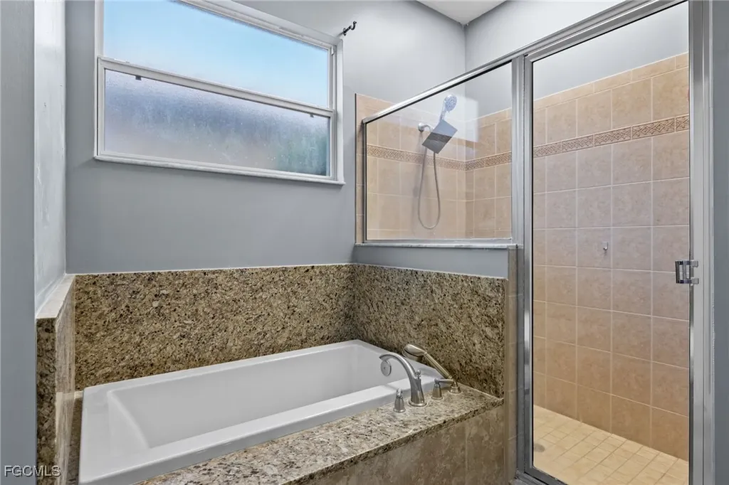 12761 Ivory Stone Loop Fort Myers FL 33913