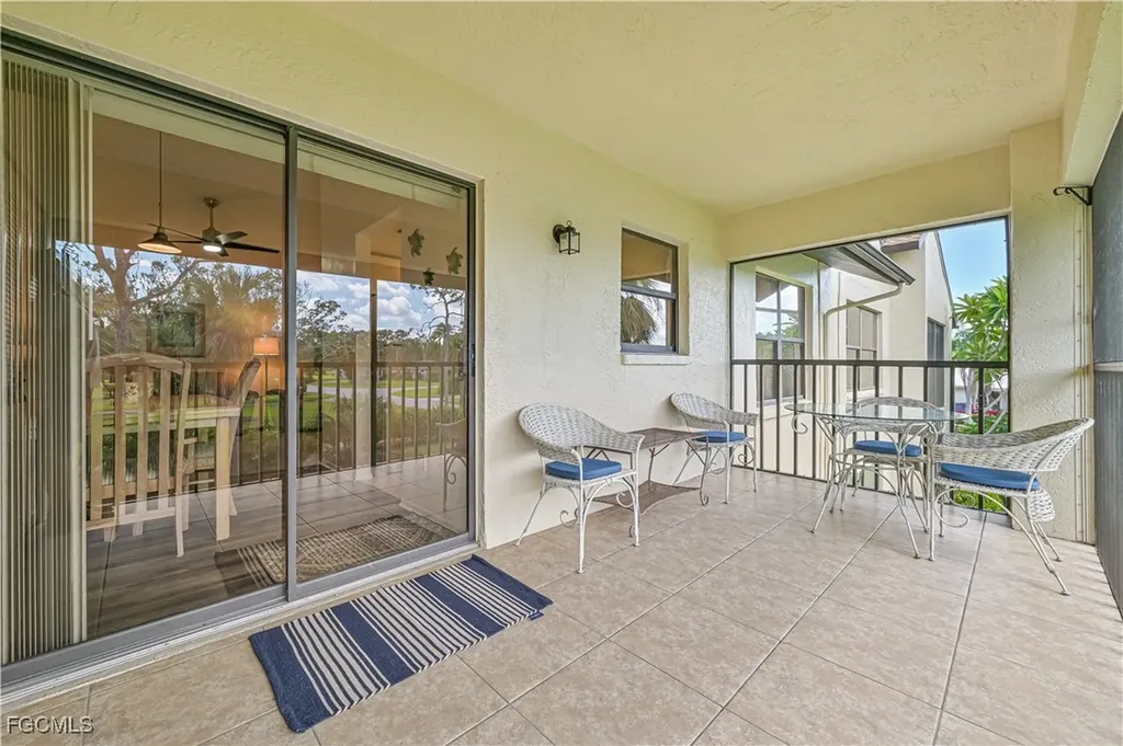8366 Charter Club Circle Fort Myers FL 33919