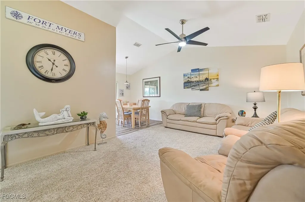 8366 Charter Club Circle Fort Myers FL 33919