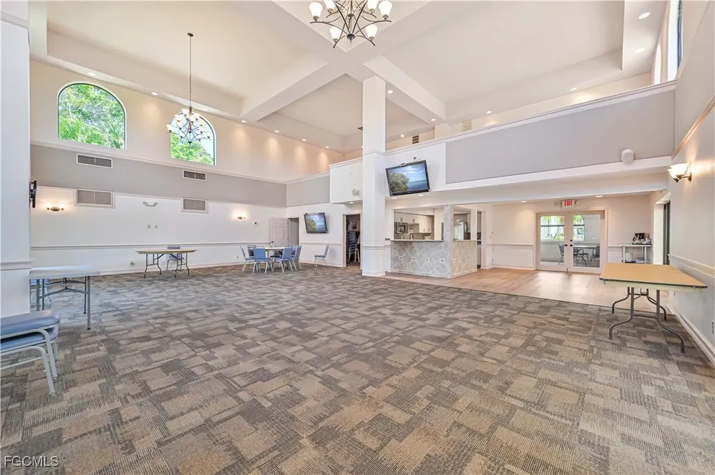 8366 Charter Club Circle Fort Myers FL 33919