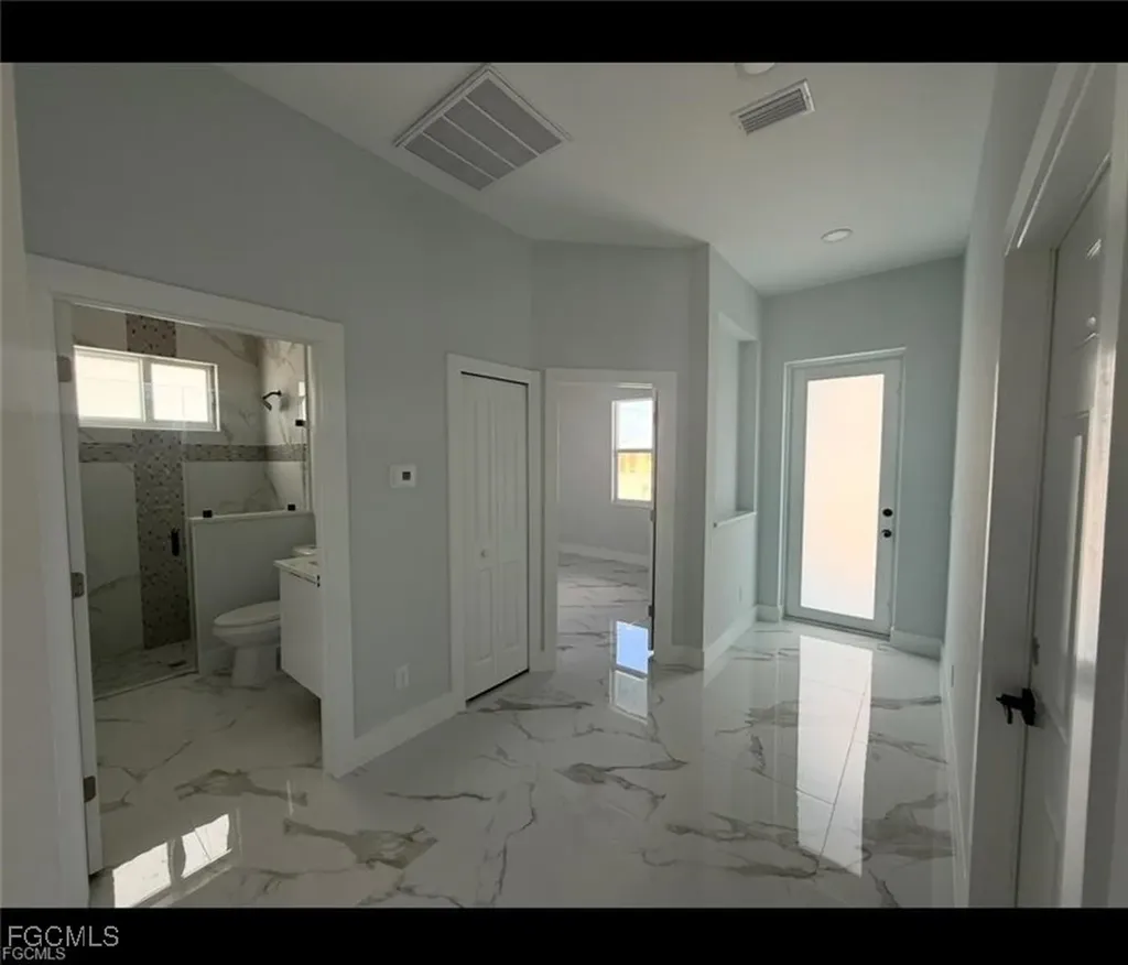 1101/1103 Homer Avenue S Lehigh Acres FL 33973