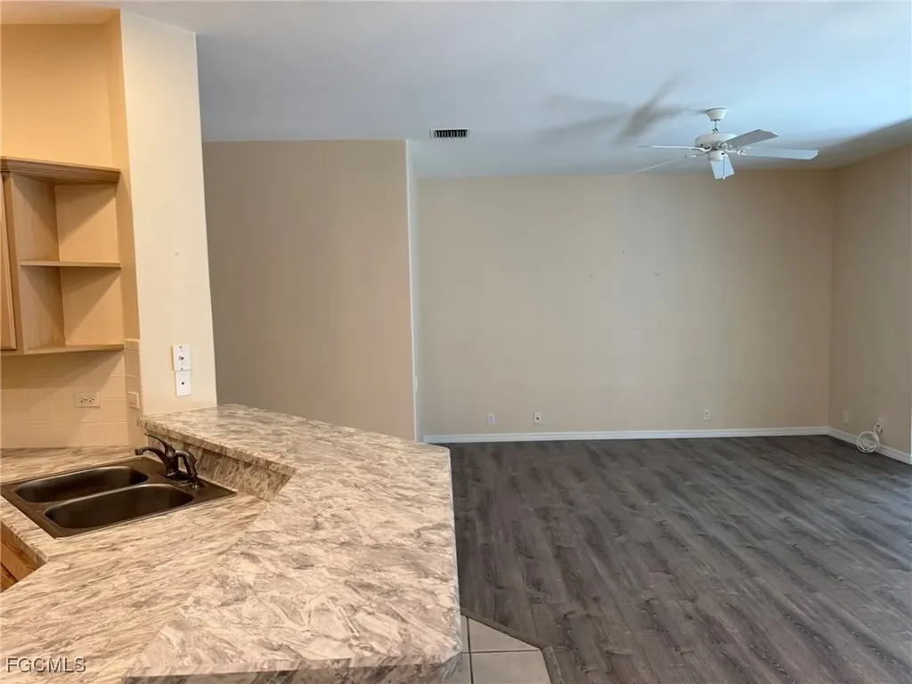 8853 Middlebrook Drive Fort Myers FL 33908