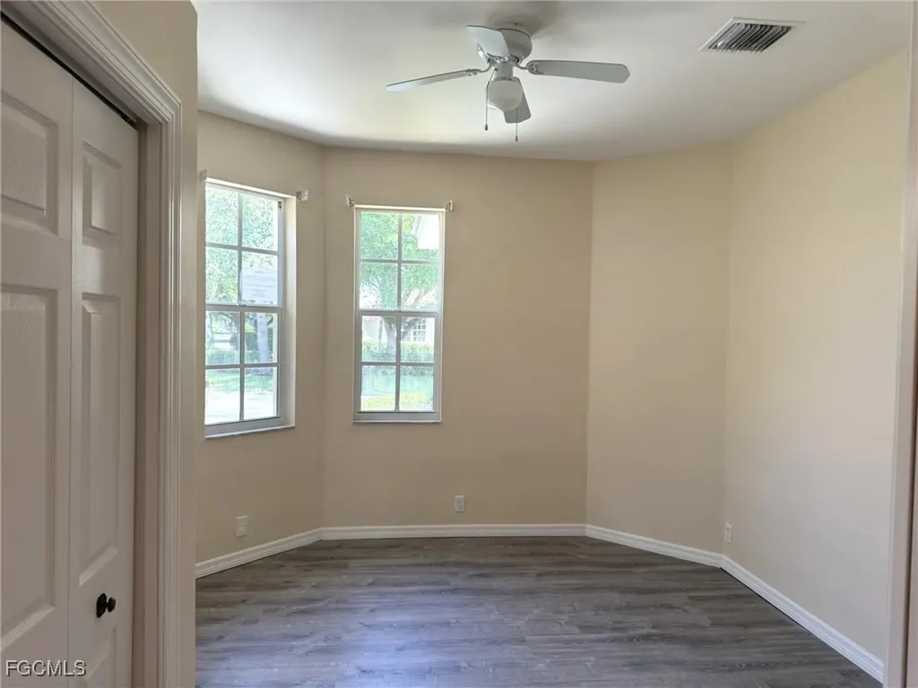 8853 Middlebrook Drive Fort Myers FL 33908