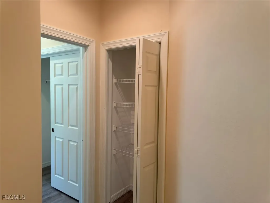 8853 Middlebrook Drive Fort Myers FL 33908