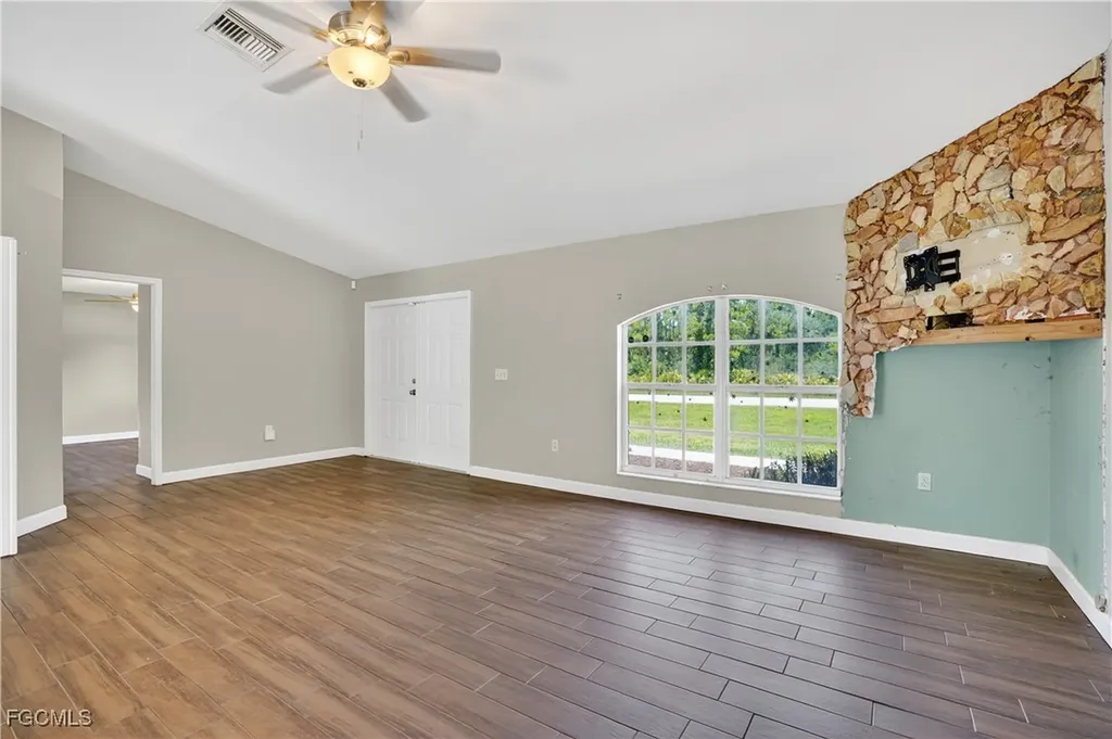 8811 Buckingham Road Fort Myers FL 33905