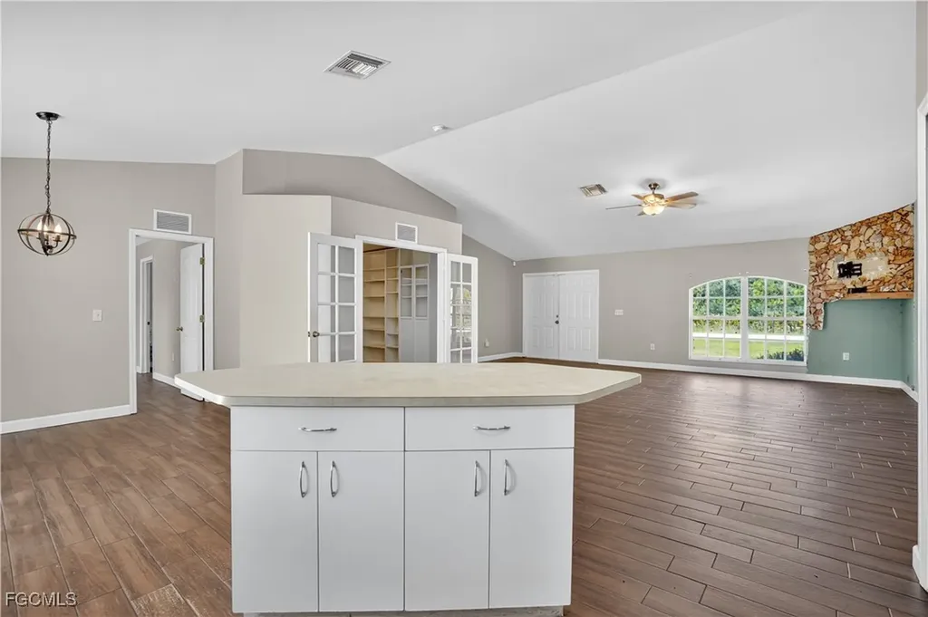 8811 Buckingham Road Fort Myers FL 33905