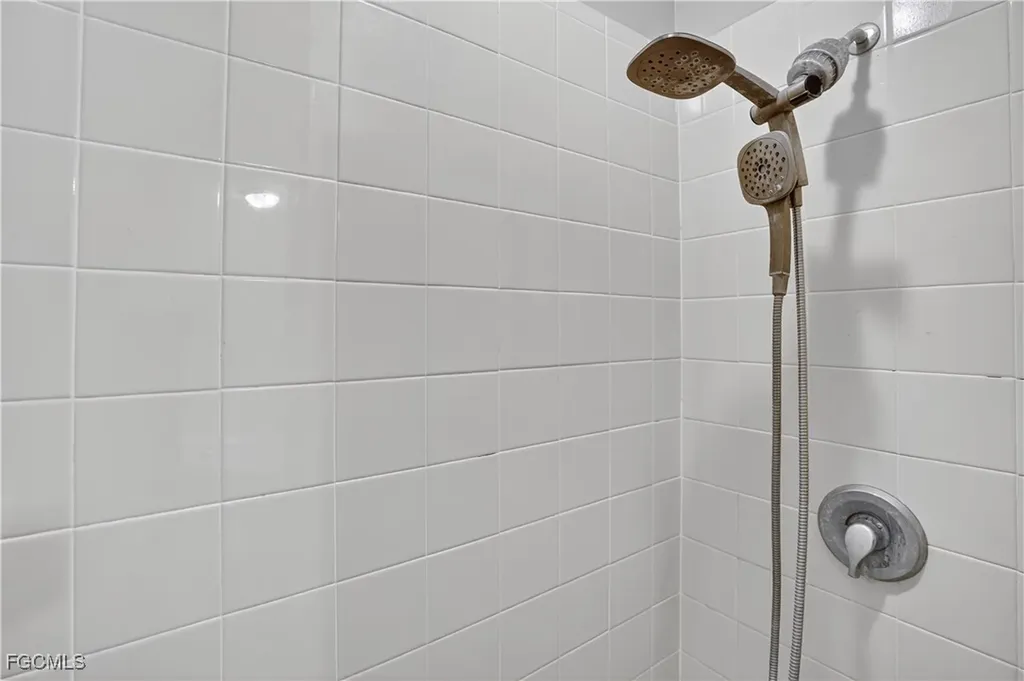 8811 Buckingham Road Fort Myers FL 33905