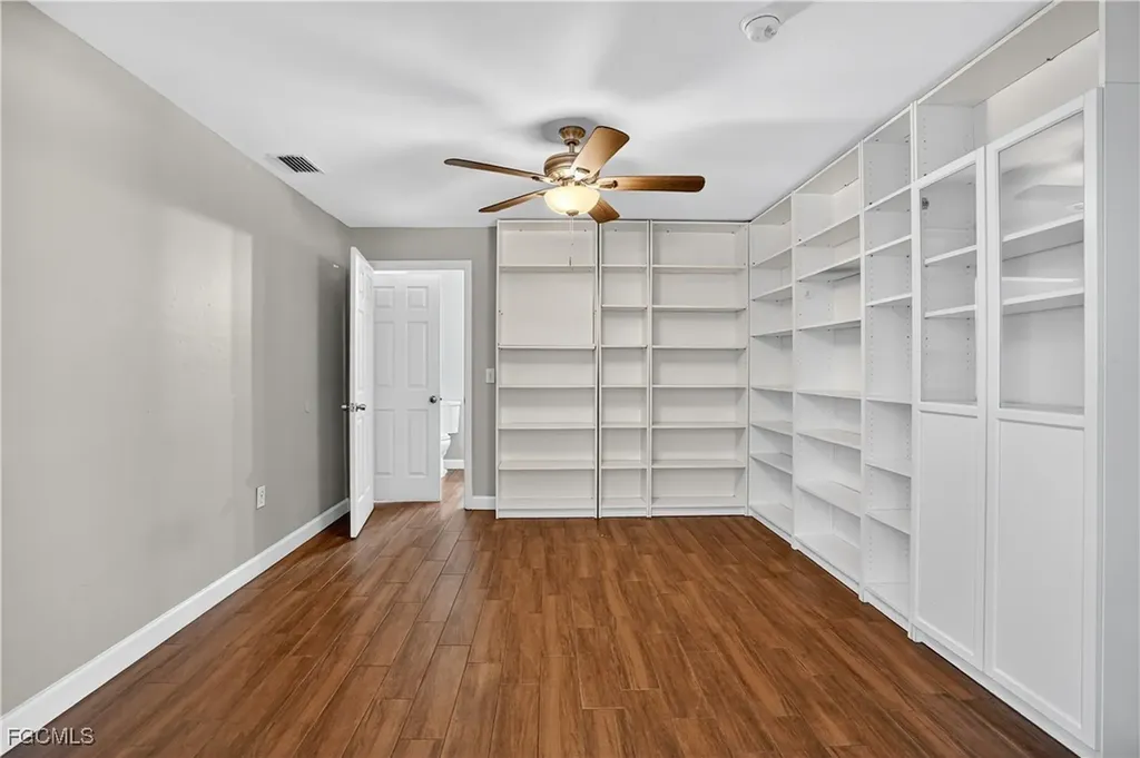 8811 Buckingham Road Fort Myers FL 33905