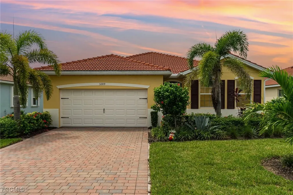 3289 Apple Blossom Drive S Alva FL 33920