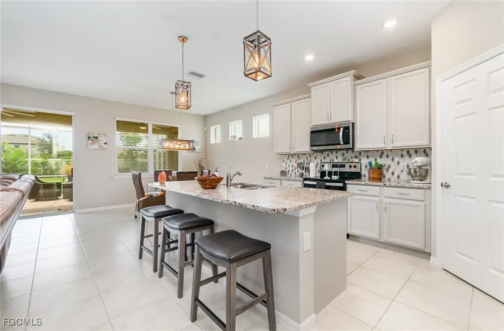 3289 Apple Blossom Drive S Alva FL 33920