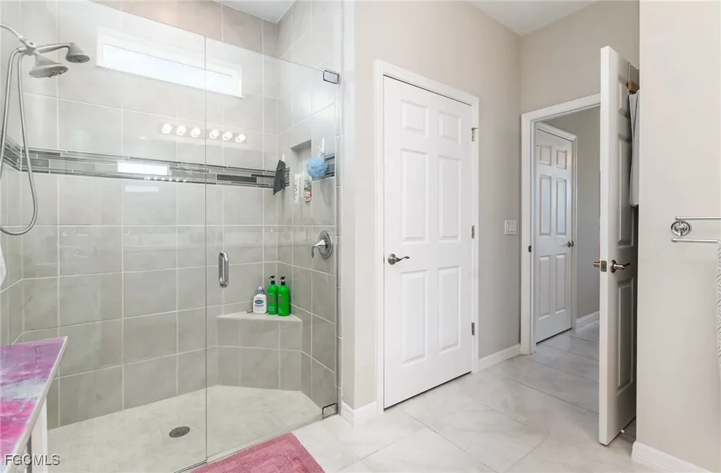 3289 Apple Blossom Drive S Alva FL 33920