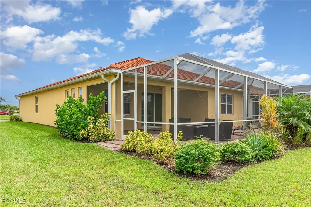 3289 Apple Blossom Drive S Alva FL 33920