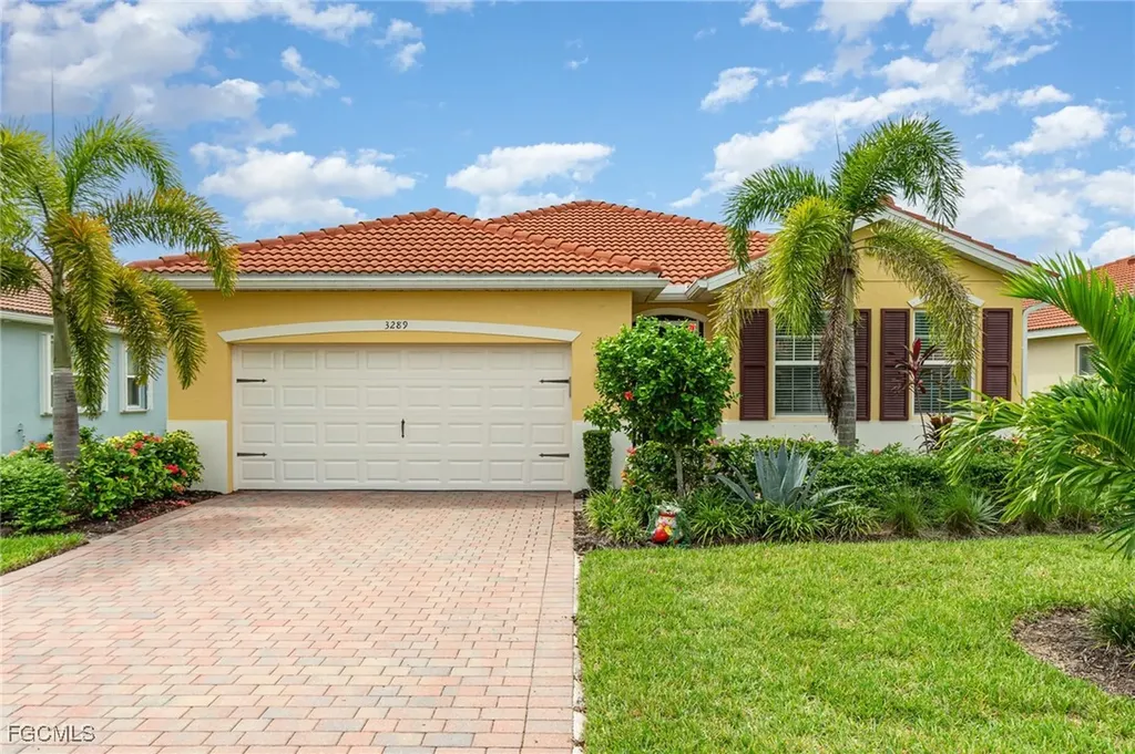 3289 Apple Blossom Drive S Alva FL 33920