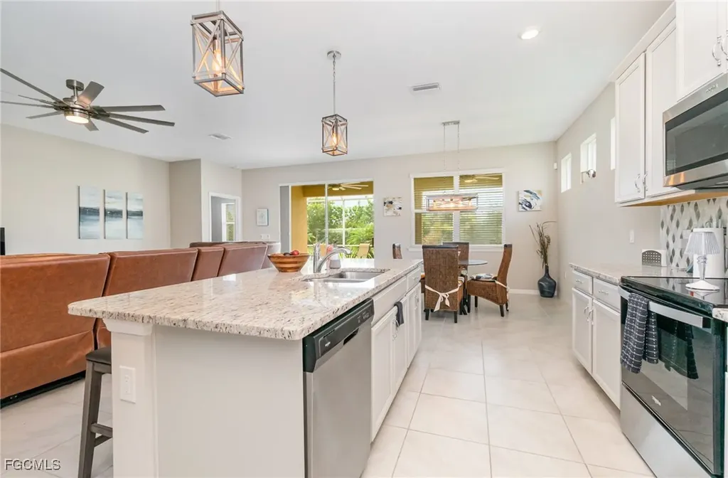 3289 Apple Blossom Drive S Alva FL 33920