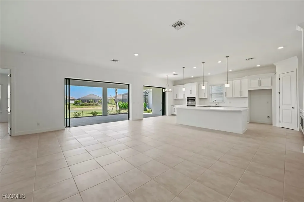 11902 Raggio Drive Fort Myers FL 33913