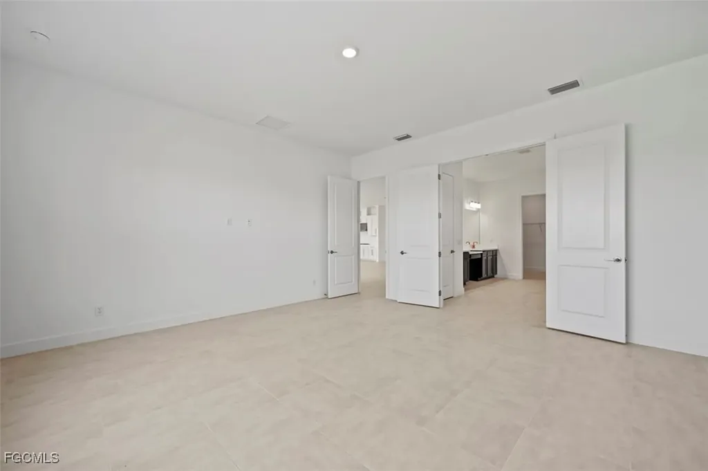 11902 Raggio Drive Fort Myers FL 33913