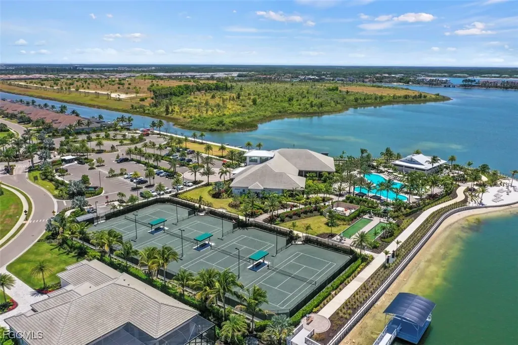 11902 Raggio Drive Fort Myers FL 33913