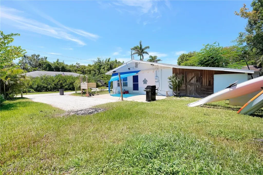 Bokeelia FL, 7462 Pentz Road