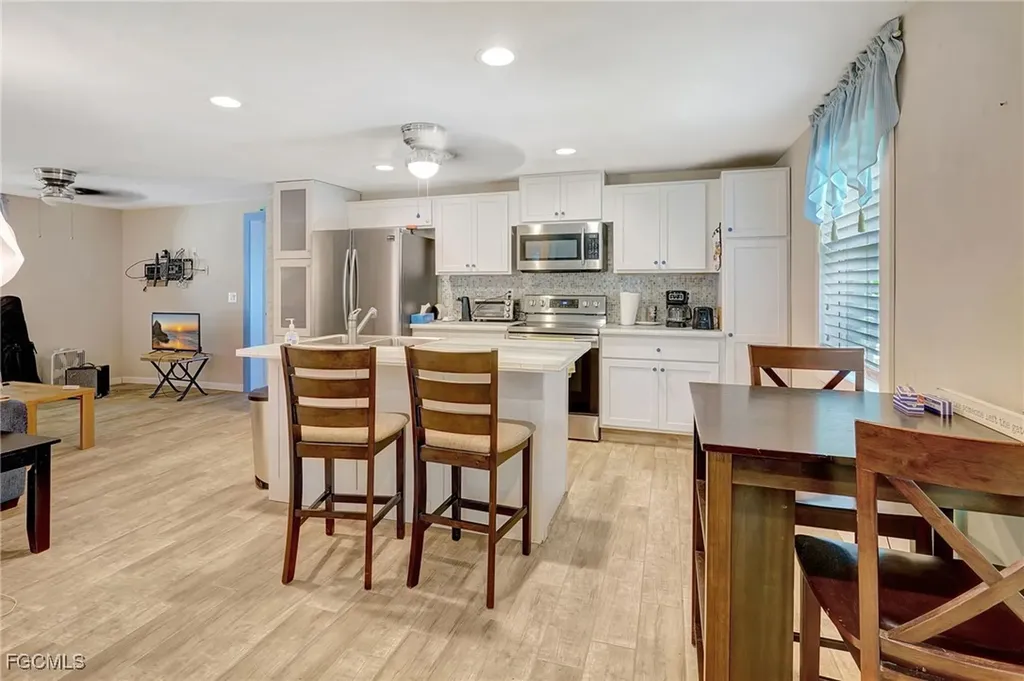 7462 Pentz Road Bokeelia FL 33922