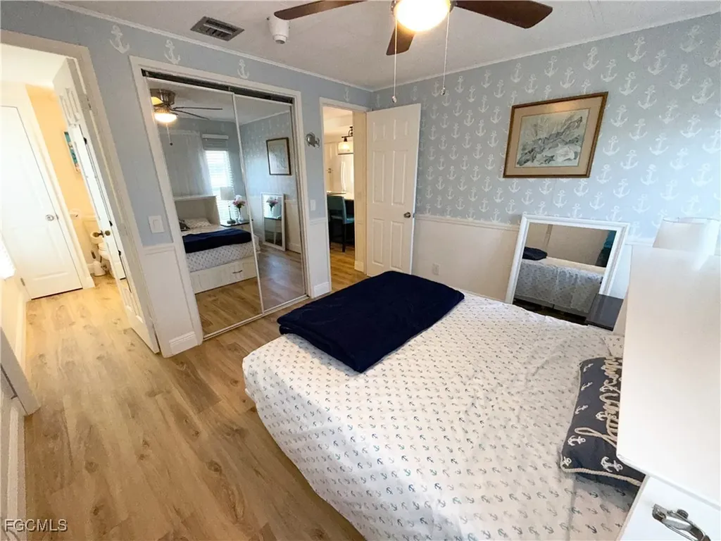 5513 Sir Walter Way North Fort Myers FL 33917