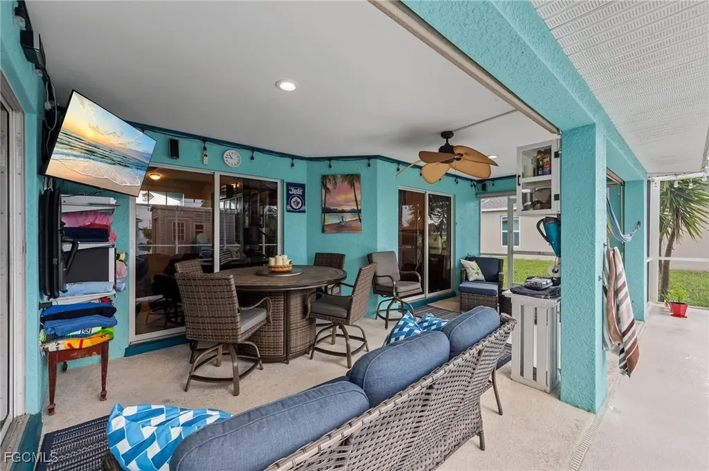 1029 NW Juanita Place Cape Coral FL 33993