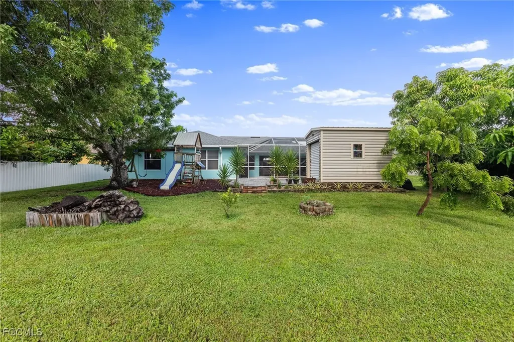 1029 NW Juanita Place Cape Coral FL 33993