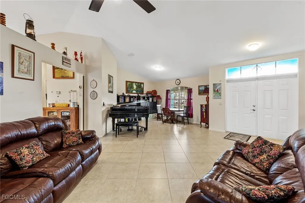 1029 NW Juanita Place Cape Coral FL 33993
