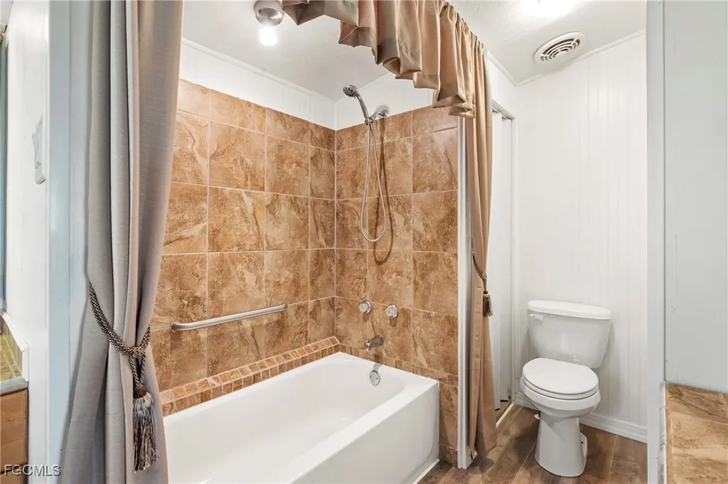 5418 Countrydale Court Fort Myers FL 33905