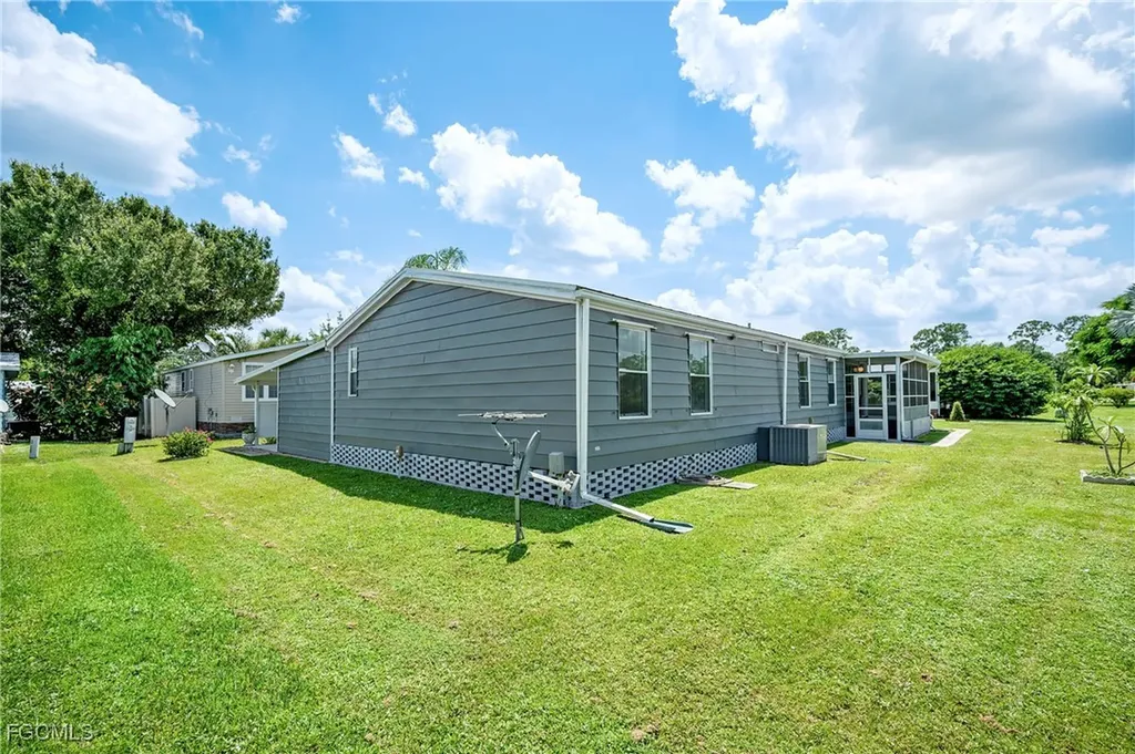 5418 Countrydale Court Fort Myers FL 33905